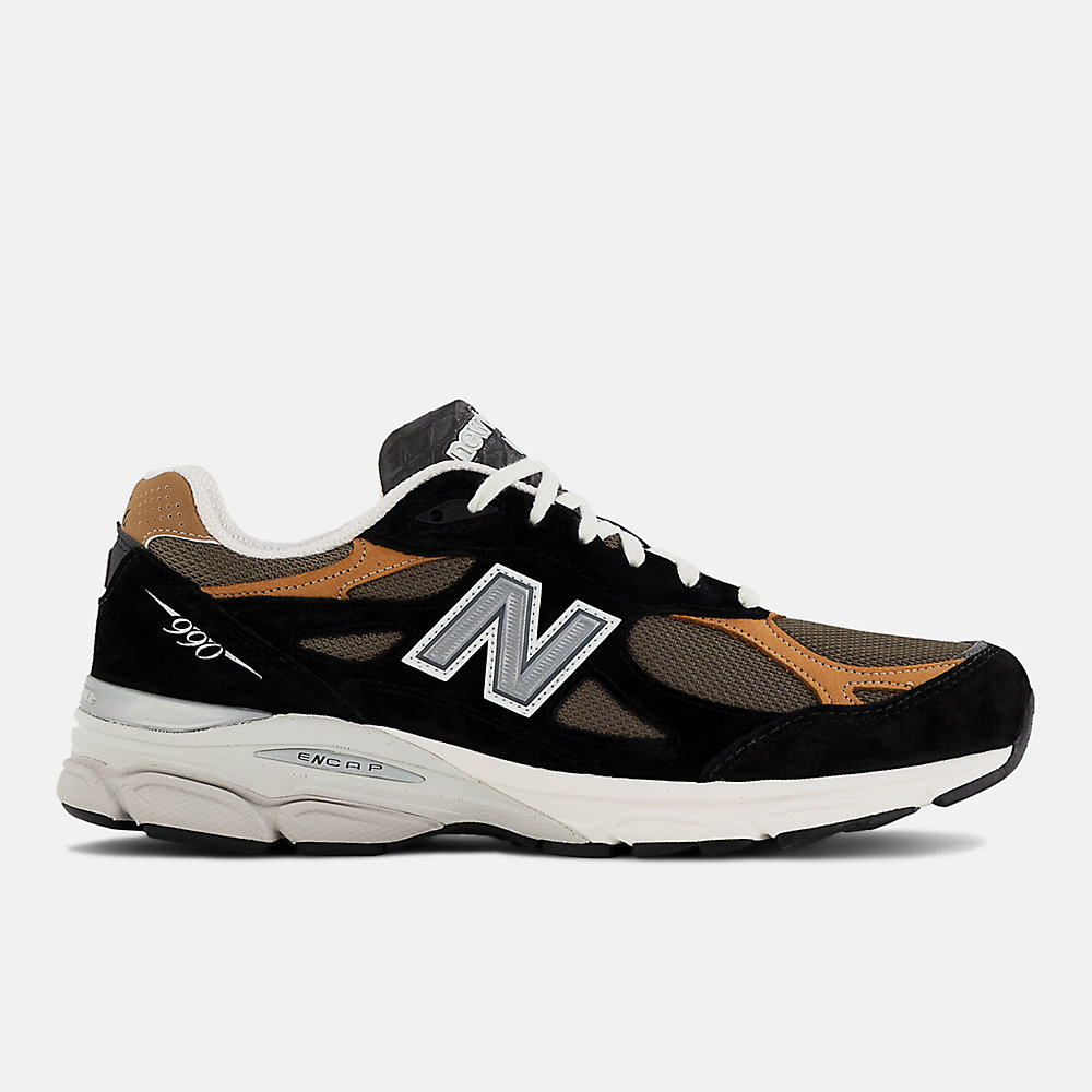 New Balance MADE in USA 990v3 Shoes Black with Tan